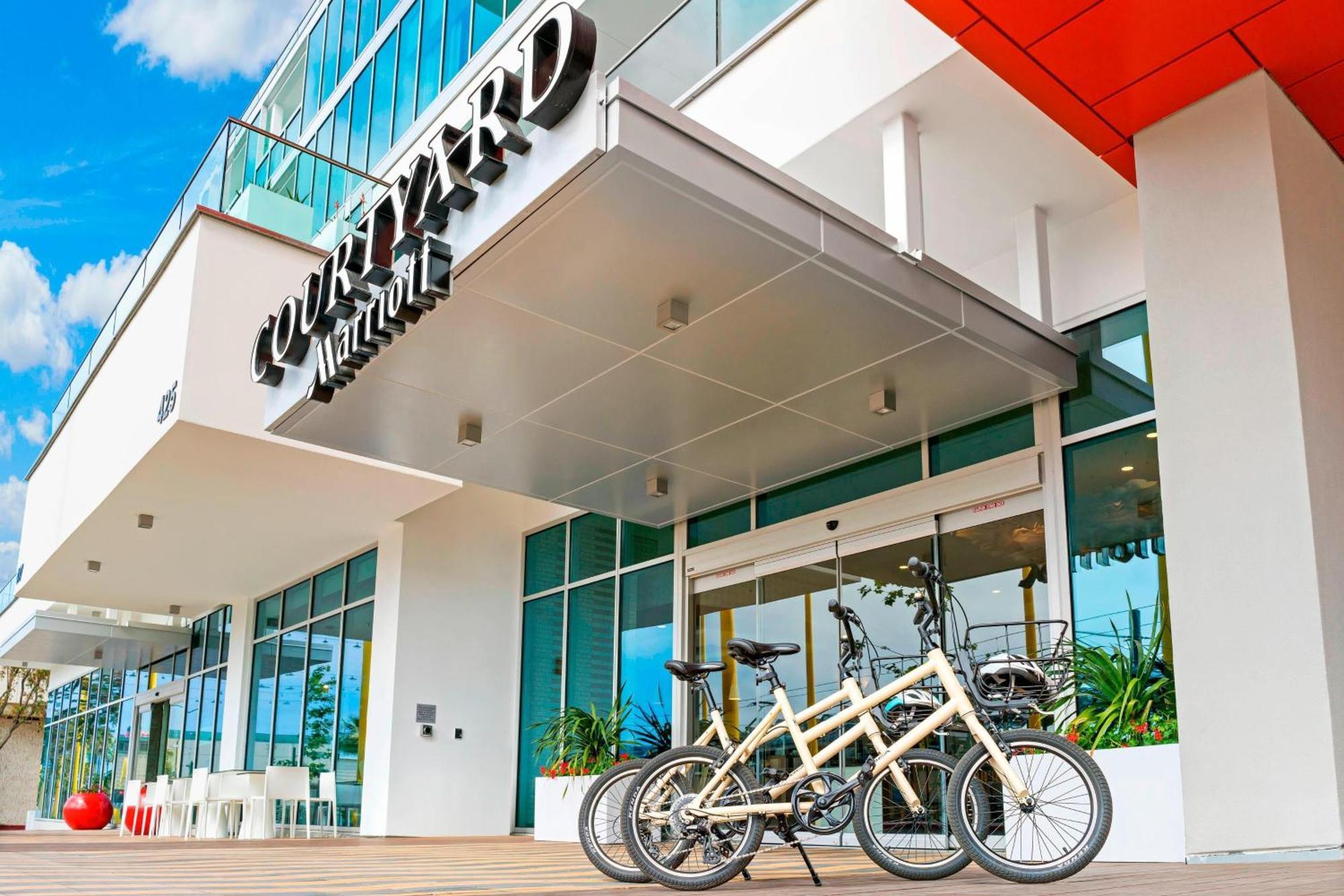 Courtyard By Marriott Santa Monica Hotel Exterior foto