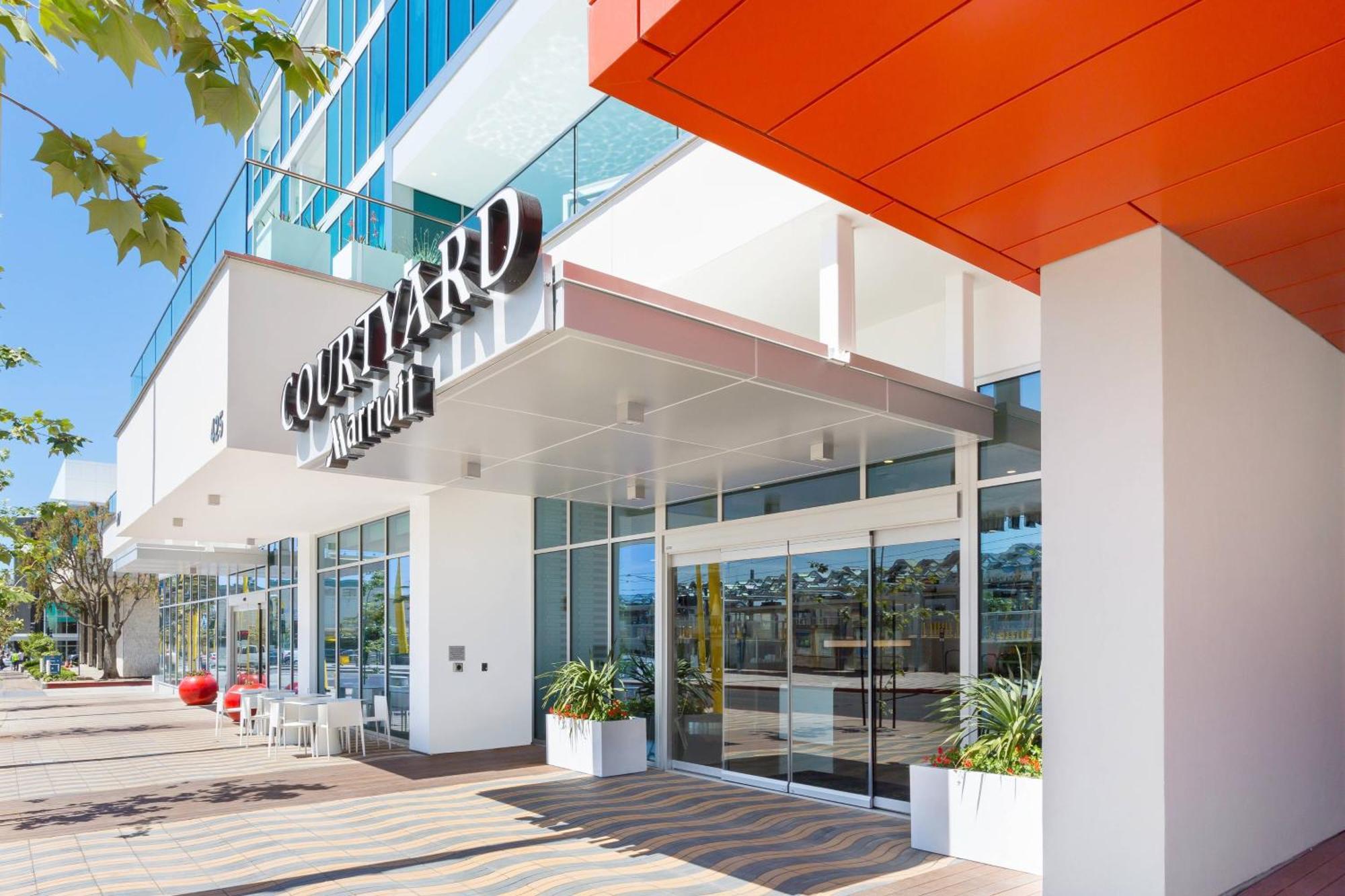 Courtyard By Marriott Santa Monica Hotel Exterior foto
