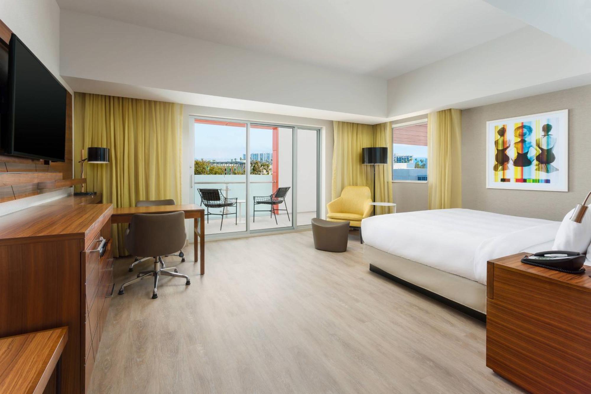 Courtyard By Marriott Santa Monica Hotel Exterior foto