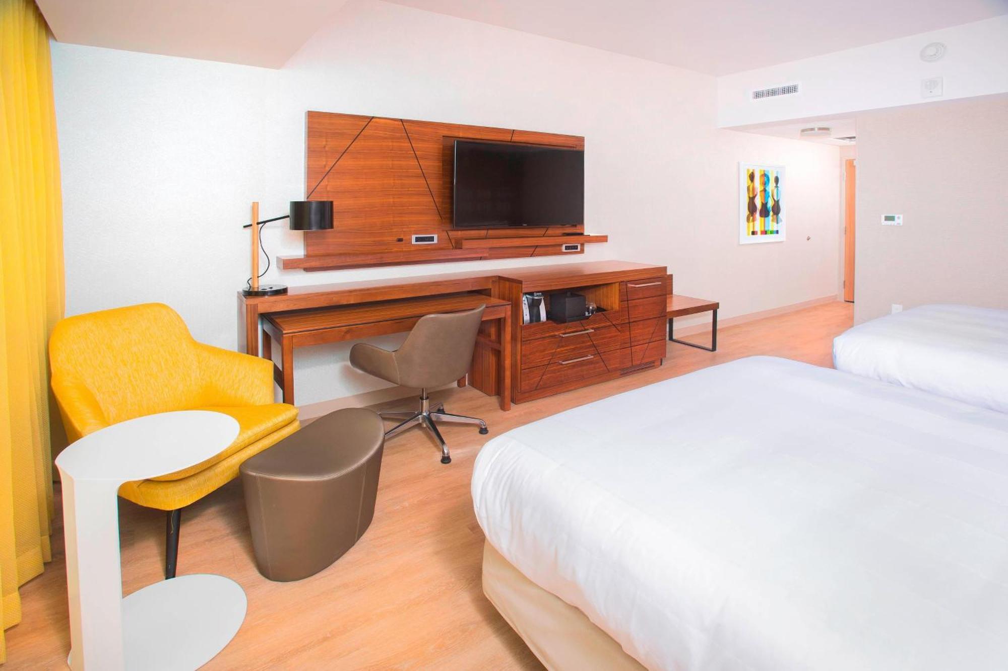 Courtyard By Marriott Santa Monica Hotel Exterior foto