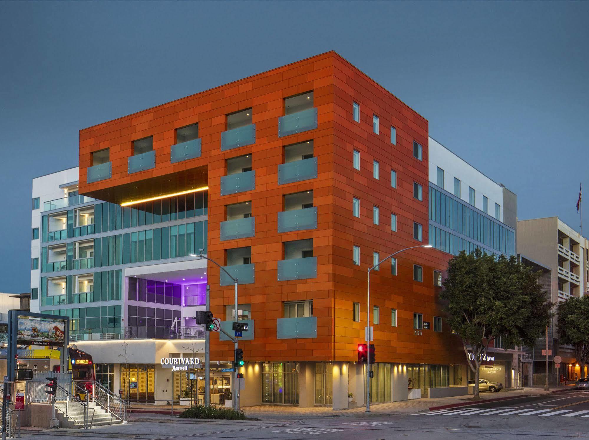 Courtyard By Marriott Santa Monica Hotel Exterior foto
